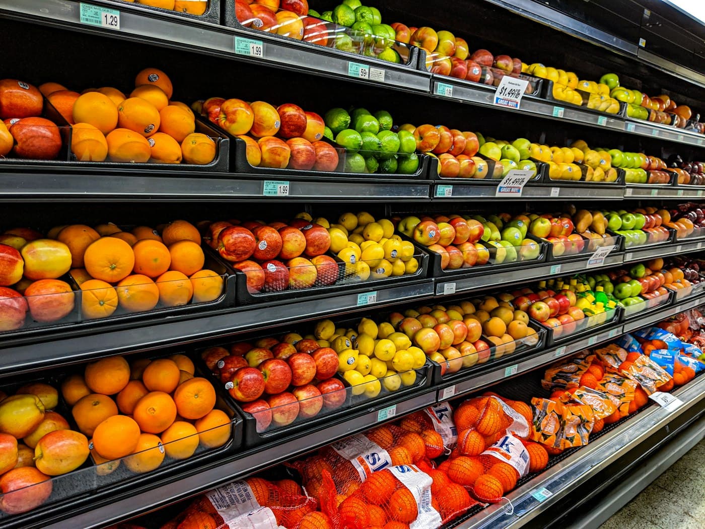 Interior de supermercado (fotografia de demonstração)